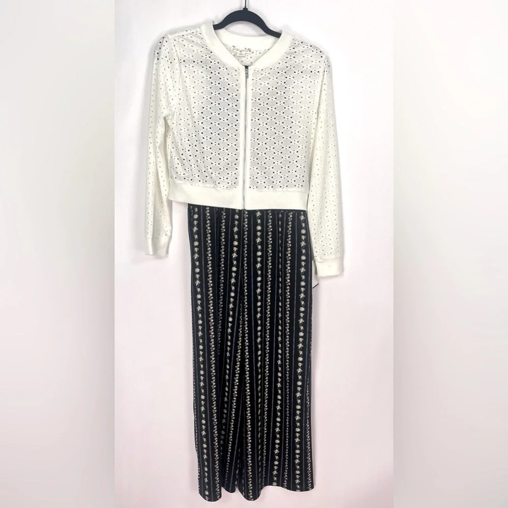 Knitworks neck sleeveless